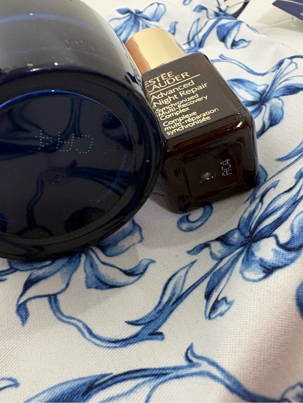 Estee Lauder Skincare set new - Picture 3 of 3